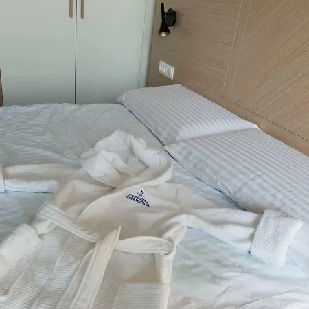 Premium Seaview Apartment: Beachfront Luxury In Odesa
