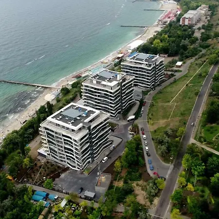 Premium Seaview 50 Meters From The роскошные с прямым видом на море в 50 метрах от пляжа Cf أوديسا