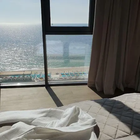 Premium Seaview Apartment: Beachfront Luxury In * Odesa