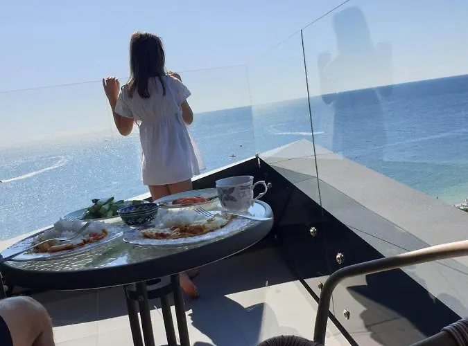 Premium Seaview 50 Meters From The роскошные с прямым видом на море в 50 метрах от пляжа Cf