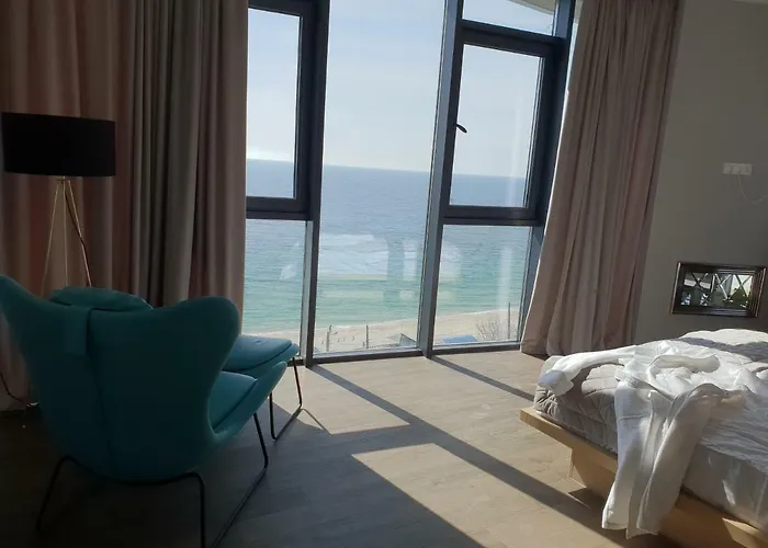 Premium Seaview 50 Meters From The роскошные с прямым видом на море в 50 метрах от пляжа Cf