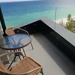 Lägenhet Premium Seaview 50 Meters From The роскошные с прямым видом на море в 50 метрах от пляжа Cf Odessa