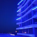 Premium Seaview 50 Meters From The роскошные с прямым видом на море в 50 метрах от пляжа Cf Lägenhet *