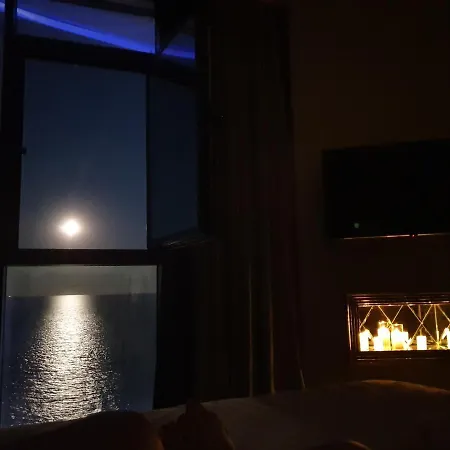 Premium Seaview 50 Meters From The роскошные с прямым видом на море в 50 метрах от пляжа Cf Lägenhet *