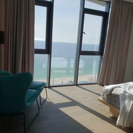 Premium Seaview 50 Meters From The роскошные с прямым видом на море в 50 метрах от пляжа Cf