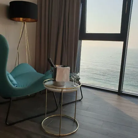 Lägenhet Premium Seaview 50 Meters From The роскошные с прямым видом на море в 50 метрах от пляжа Cf Odessa